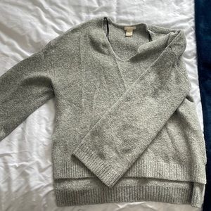 Size XS. Grey H&M sweater!